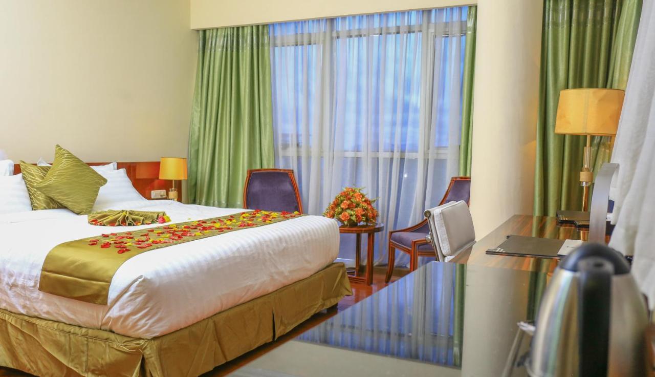 Denver Boutique Hotel Addis Ababa Bagian luar foto